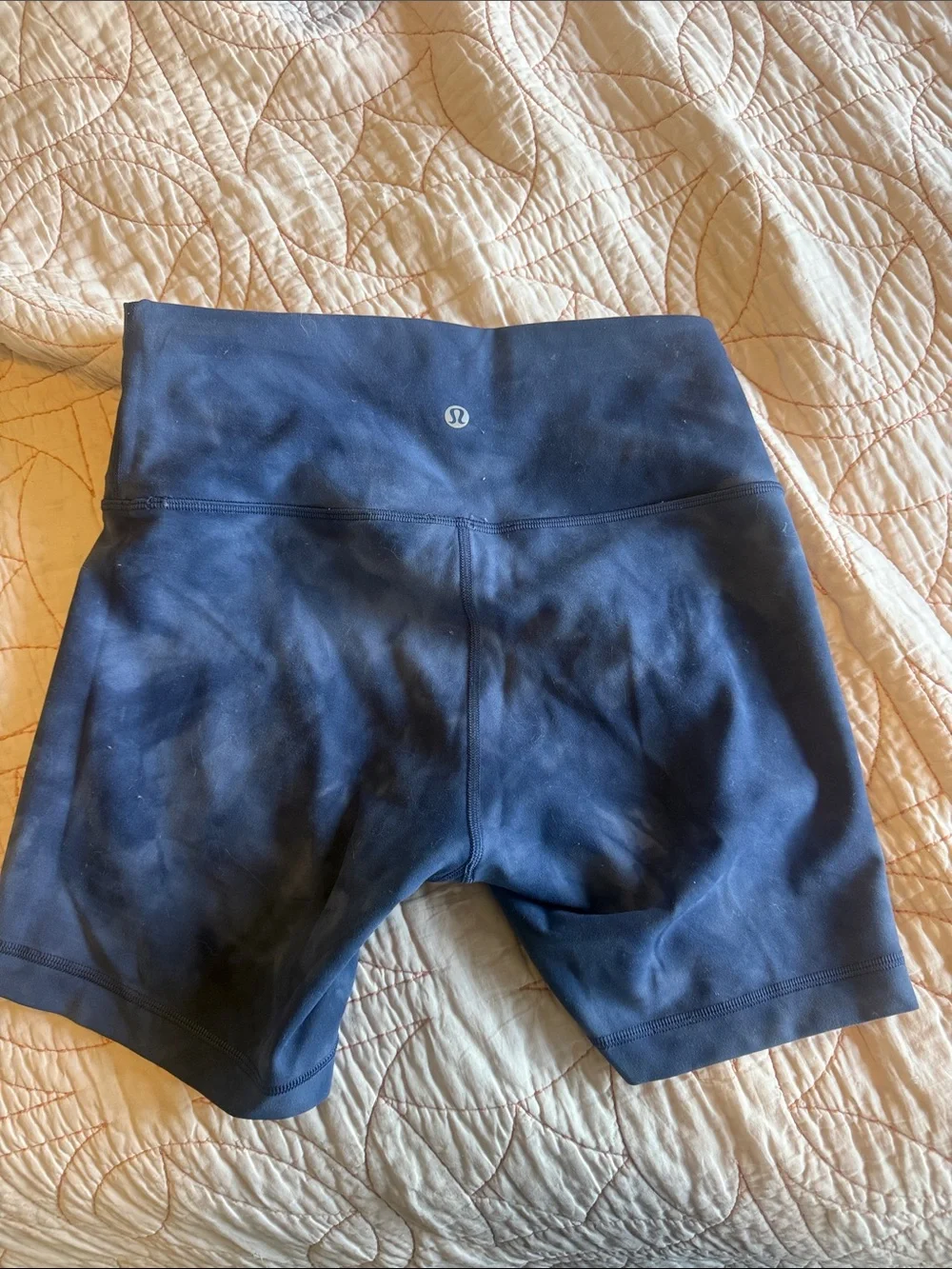 lululemon athletica Navy tye dye 6 in WUNDER TRAIN